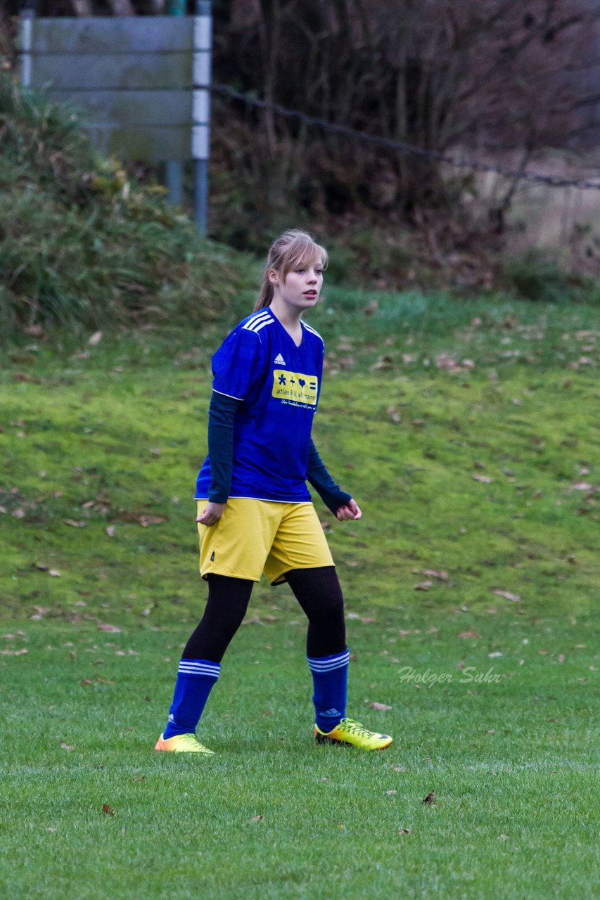 Bild 79 - B-Juniorinnen TSV Gnutz o.W. - SV Henstedt Ulzburg II : Ergebnis: ca. 5:0